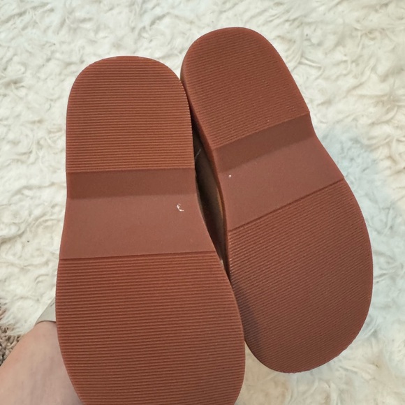 Mary Jane Kids Shoes - Picture 3 of 5